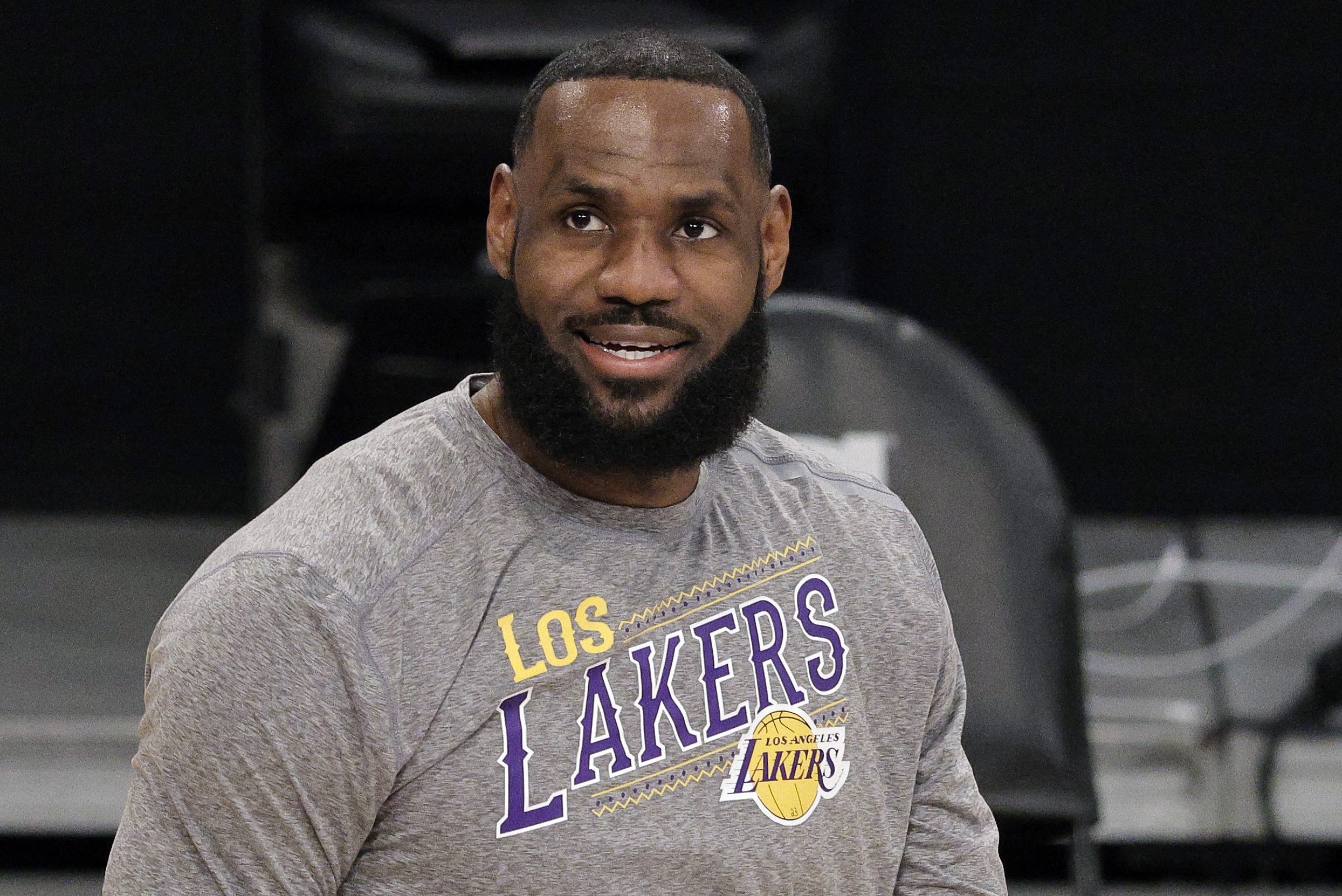 LeBron James of the Los Angeles Lakers on the court in a grey shirt