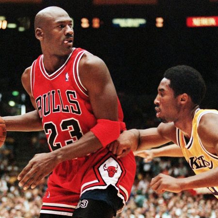 Michael Jordan of the Bulls and Kobe Bryant of the Lakers