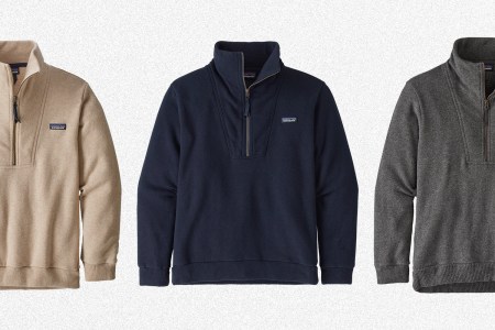 The men's Woolie Fleece Pullover from Patagonia in oatmeal, navy and grey