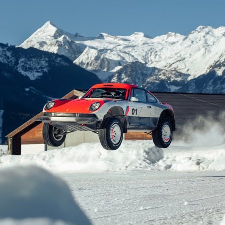 The ACS off-road Porsche from Singer and Tuthill done up in a Yeti livery by GP Ice Race