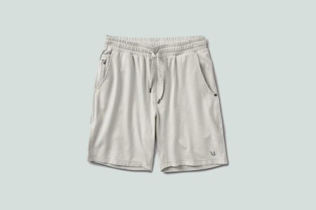Deal: Vuori’s Cozy, Stretchy Ponto Short Is on Sale