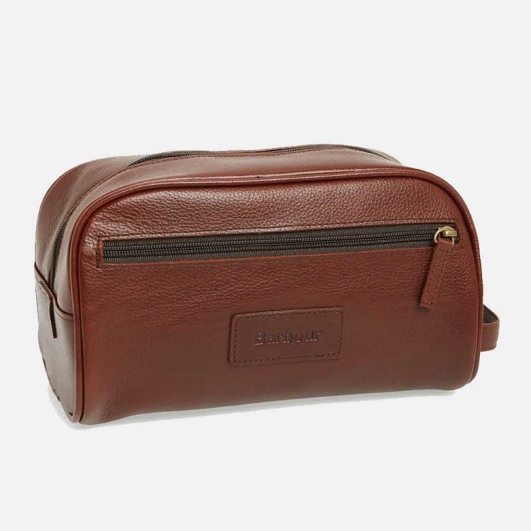 Deal: This Leather Travel Kit From Barbour Is 40% Off