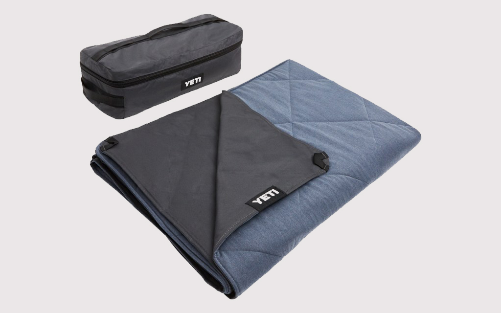 Yeti Lowlands Blanket