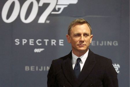 Daniel Craig