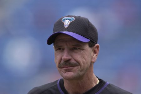 Manager Bob Brenly of the Arizona Diamondbacks looks on against the Philadelphia Phillies during the game at Veterans Stadium in Philadelphia, Pennsylvania on May 12, 2002.