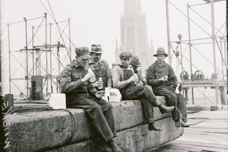 Are there any benefits to eating the same thing day in and day out? Here's what you need to know. 