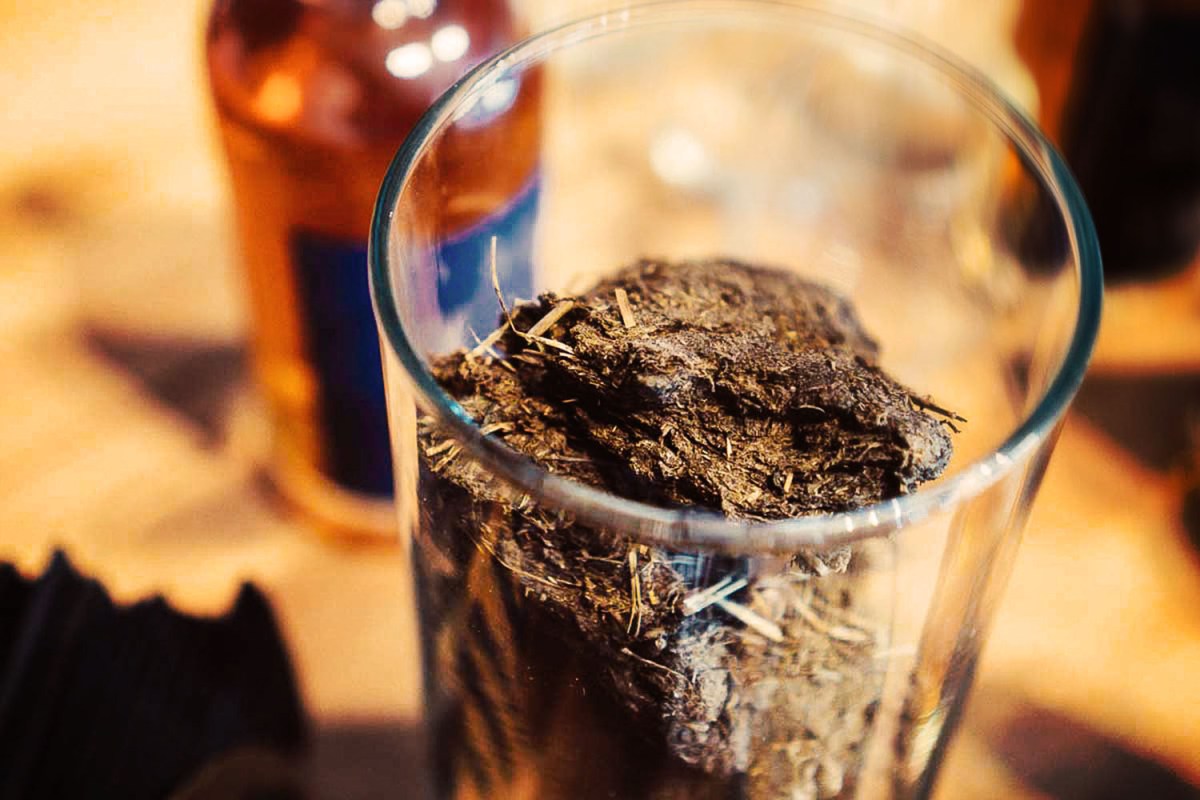 Floki whiskey uses dung as part of its smoking process