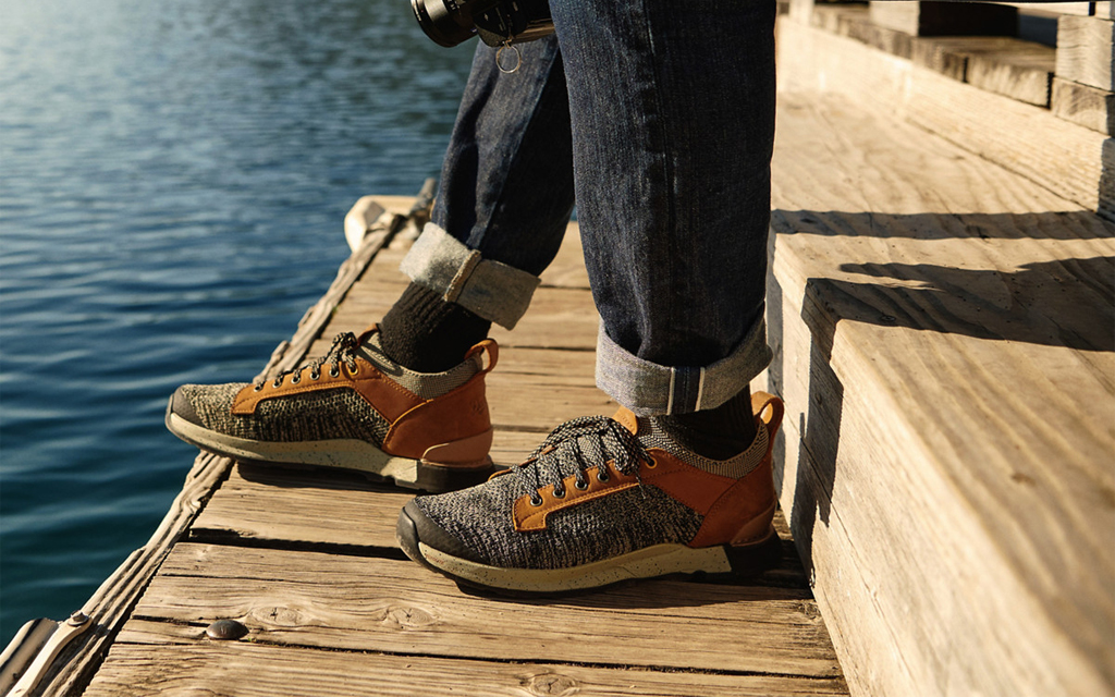 The Danner Overlook Urban Trail Shoe is here to help you conquer the streets or the trial