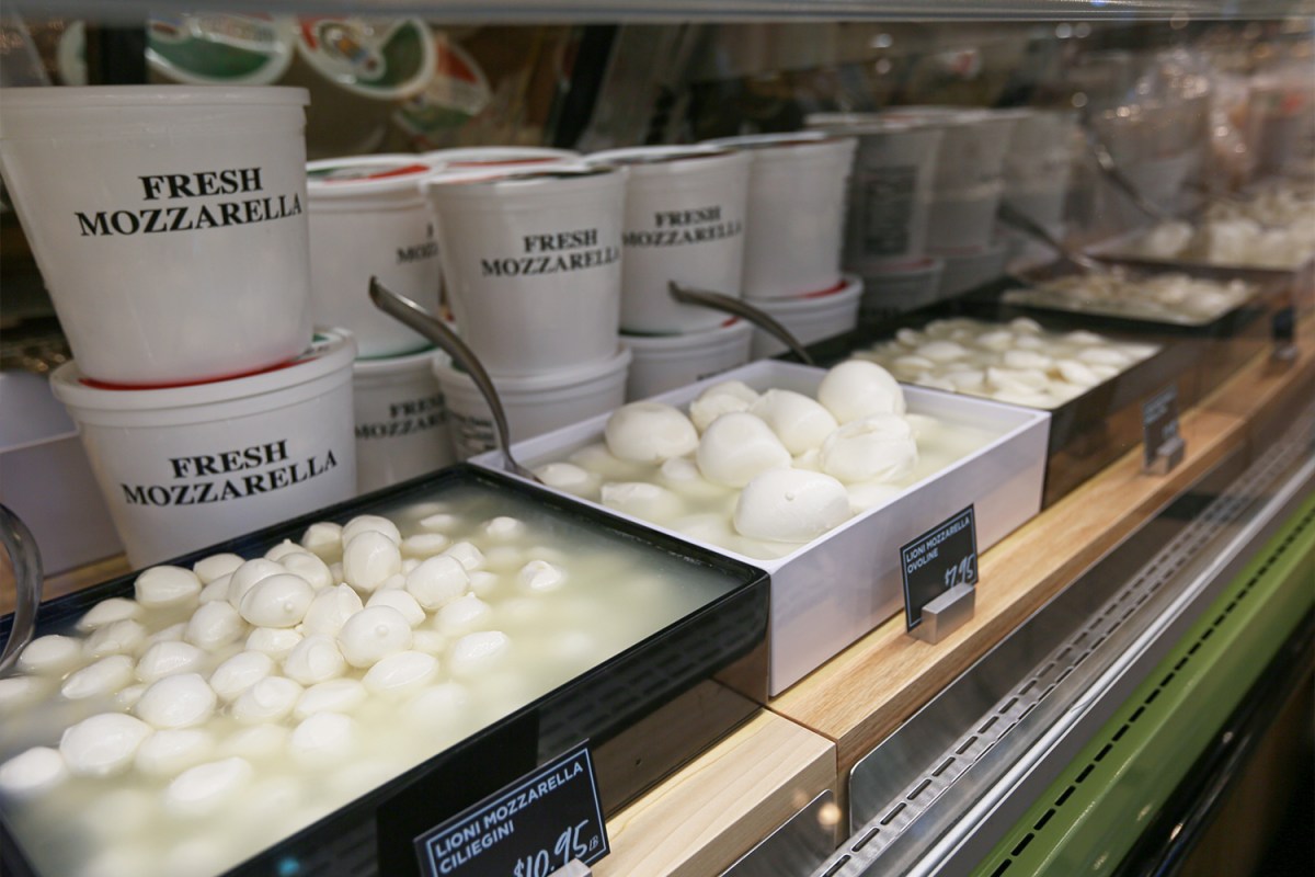 The 4 Best Restaurants That Opened in Chicago This June - InsideHook