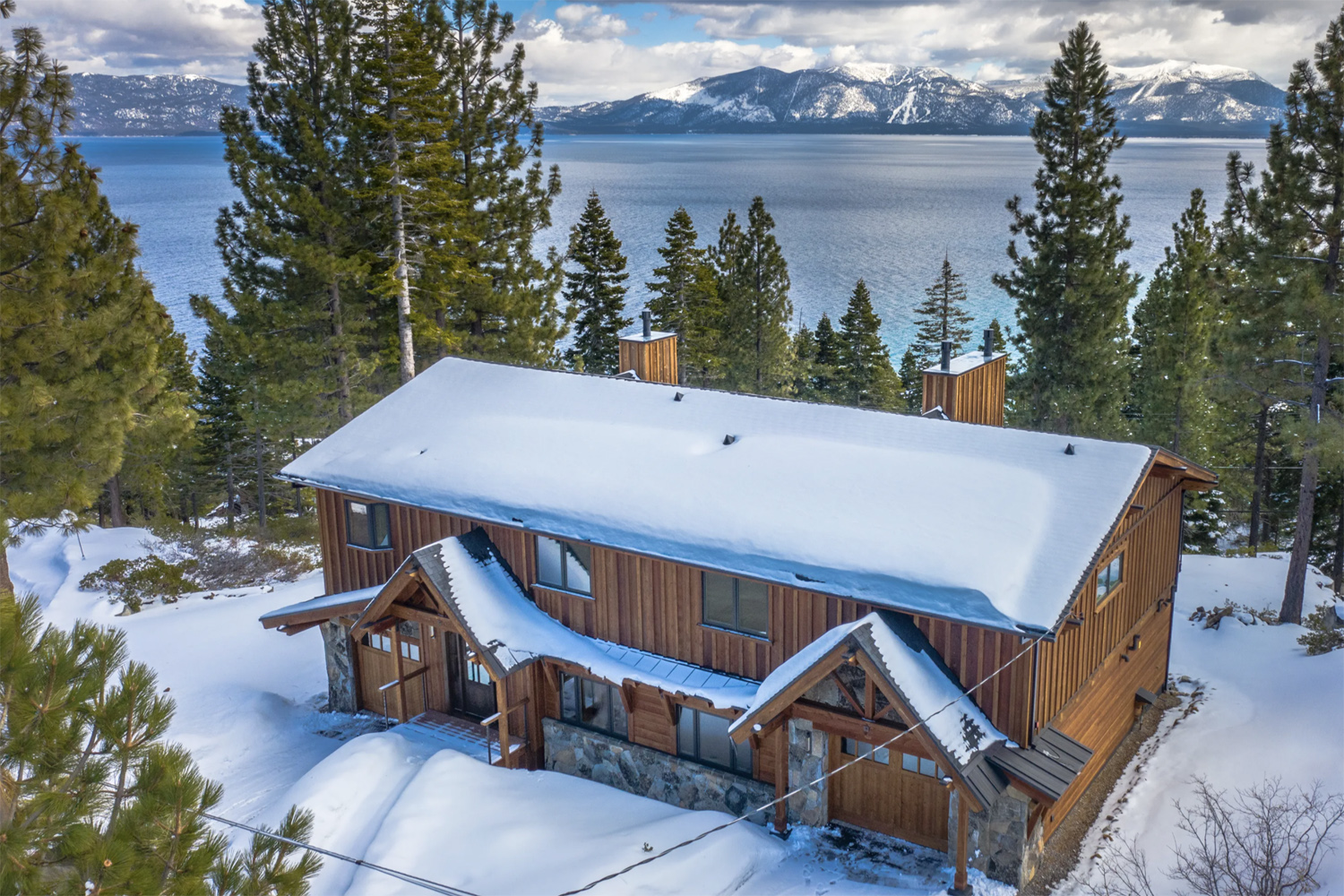 Pacaso luxury vacation home in Lake Tahoe, CA