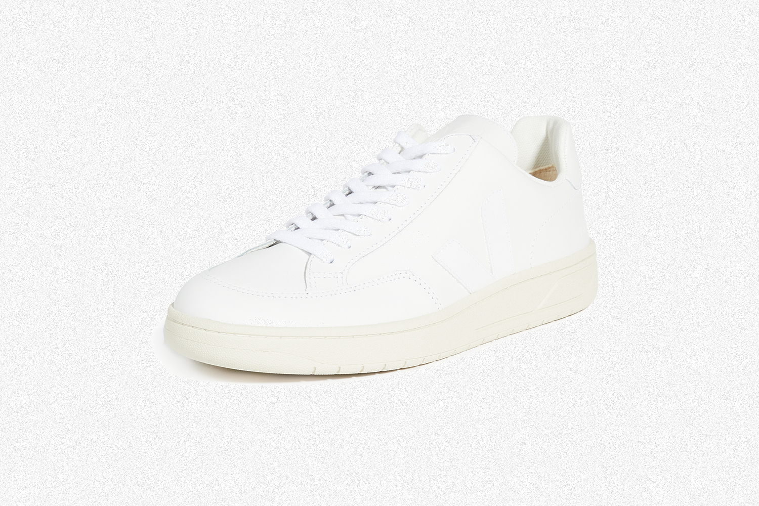 Deal: Veja’s Ever-Popular V-12 Sneakers Are 30% Off at East Dane