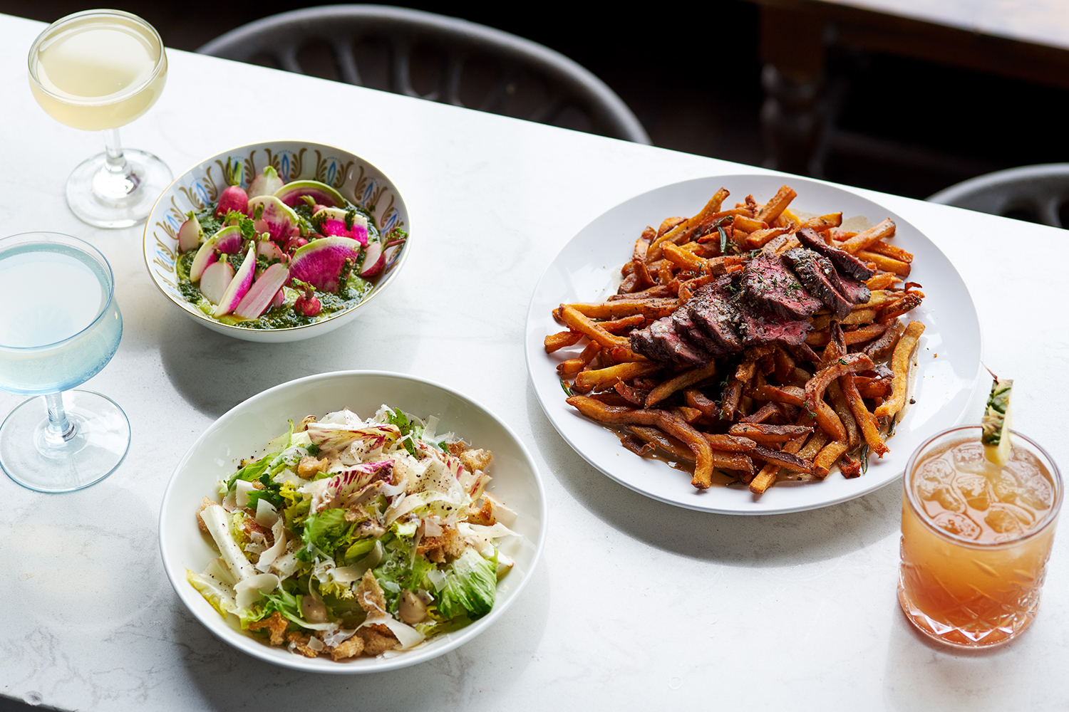 the food offerings at Chicago's Scofflaw