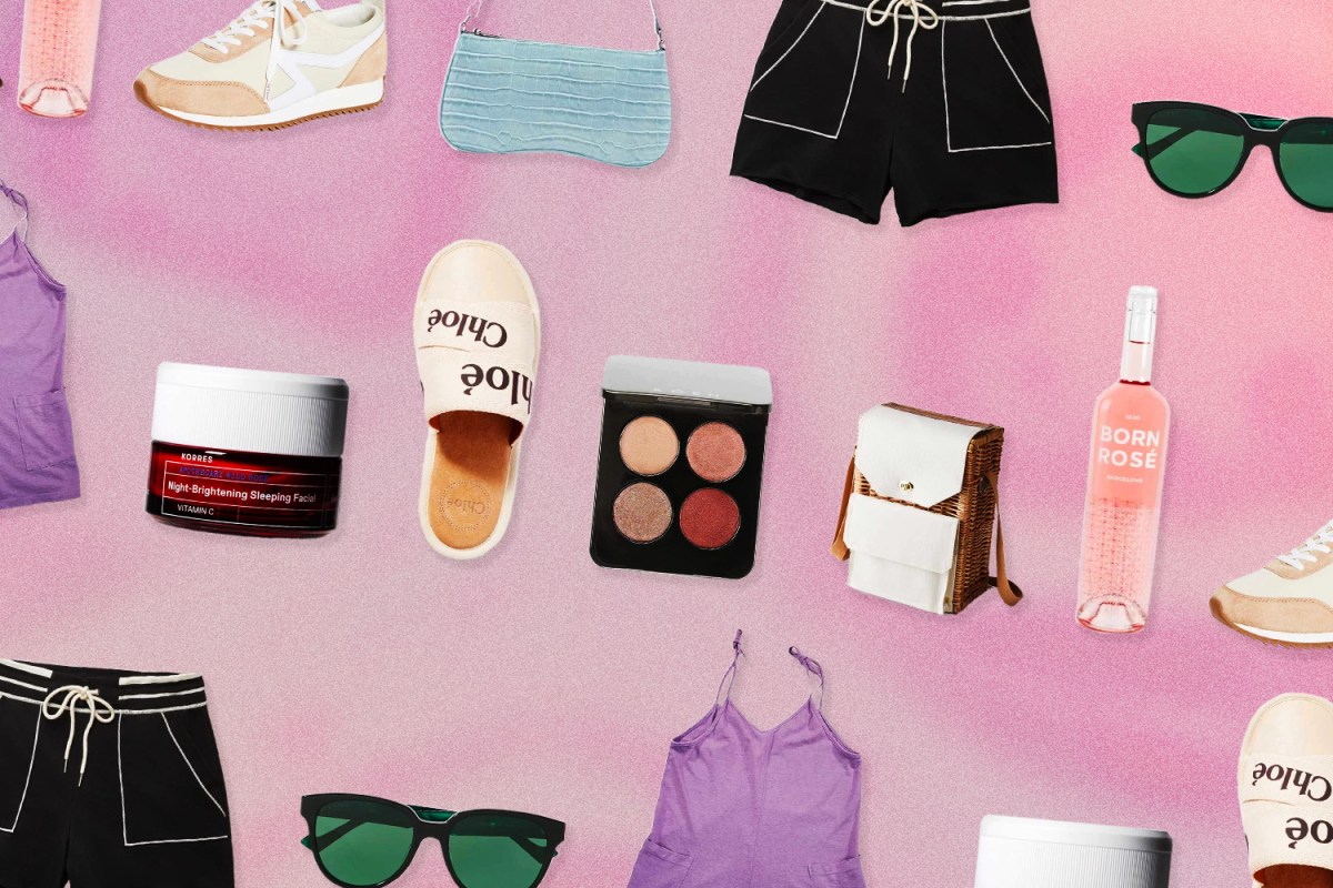 The 20 Best Gifts to Give Her for No Reason Whatsoever This Month