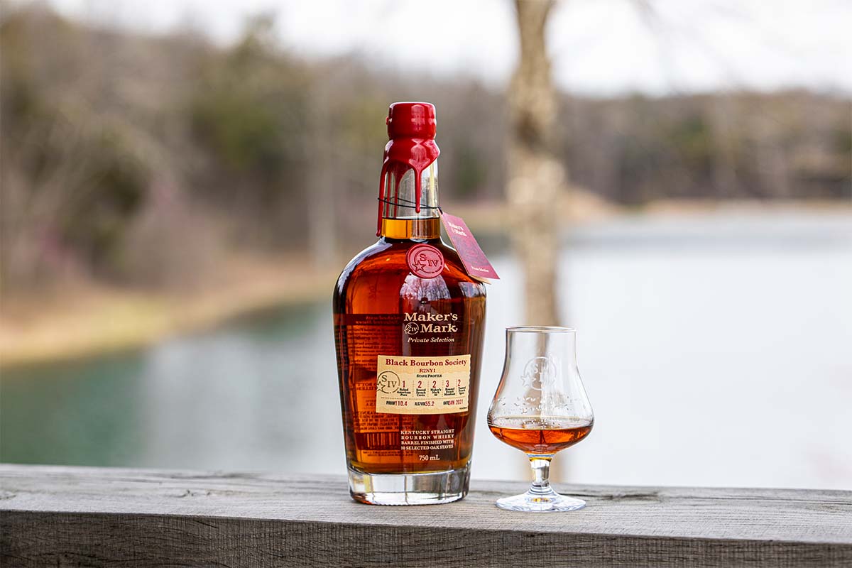 A bottle and dram of Black Bourbon Society’s Maker’s Mark Private Selection: Recipe 2