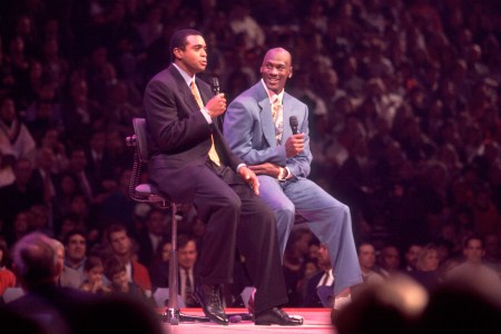 Ahmad Rashad and Michael Jordan at the United Center in 1993