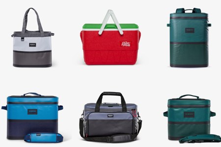Save on Igloo's best-selling coolers