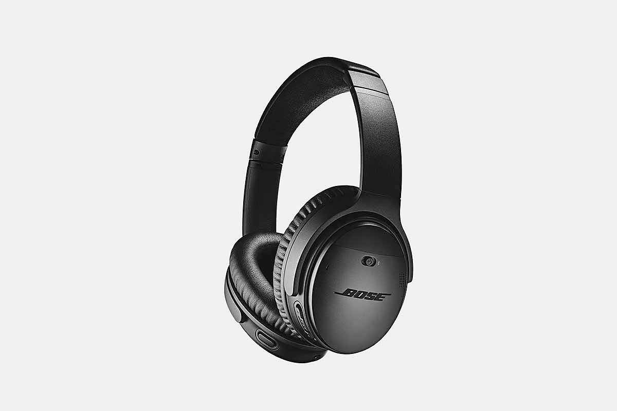 Bose QuietComfort 35 II Wireless Bluetooth Headphones, Noise-Cancelling, with Alexa voice control