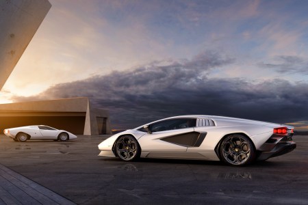 Lamborghini Countach LPI 800-4