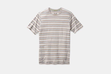 The Smartwool Merino 150 Base Layer Shirt in light grey heather stripe