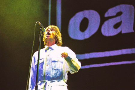 “Oasis Knebworth 1996” Captures a Transcendent Moment in Music History
