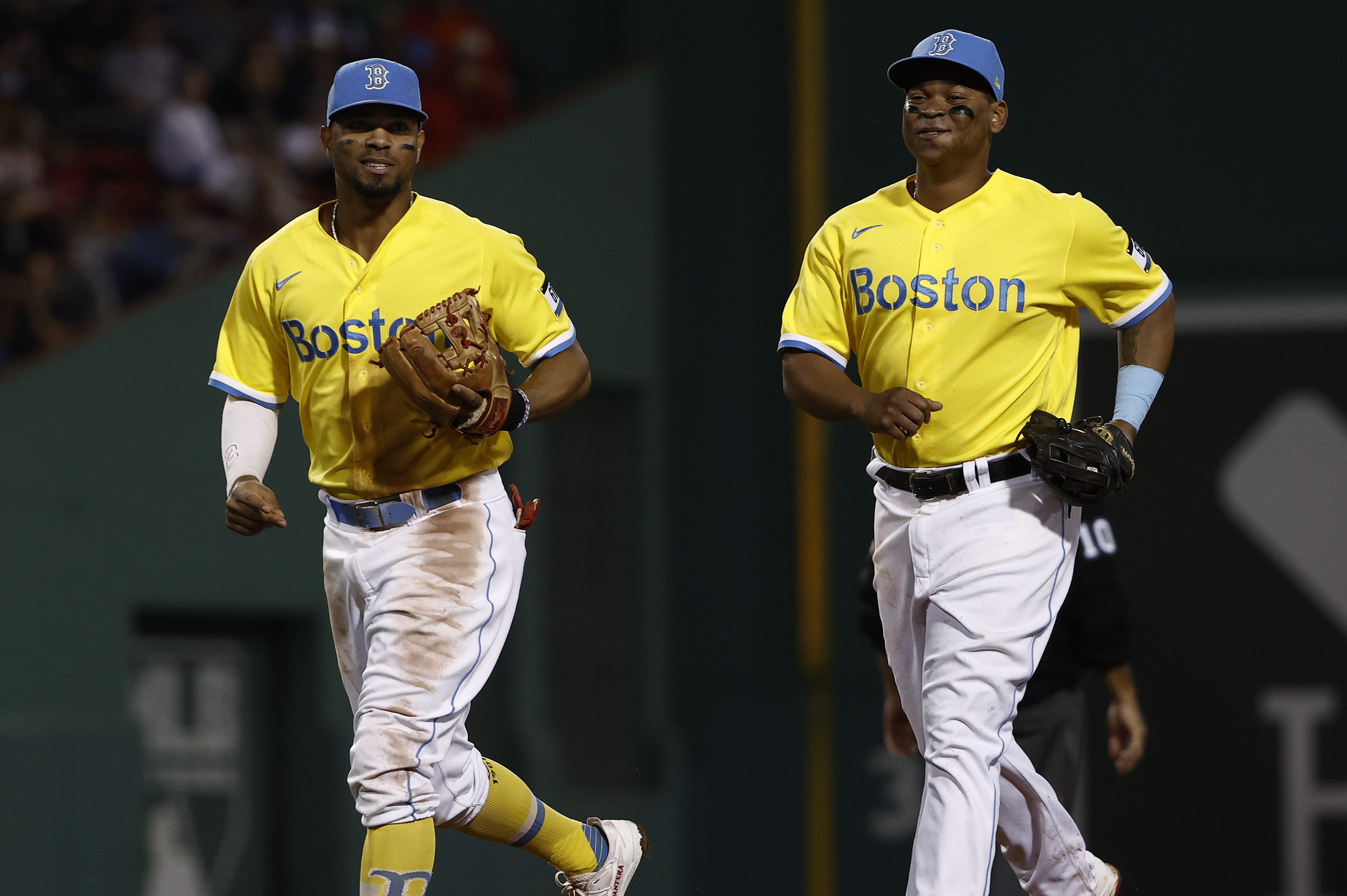 Superstitious Red Sox Will Keep Wearing Yellow to Extend Winning