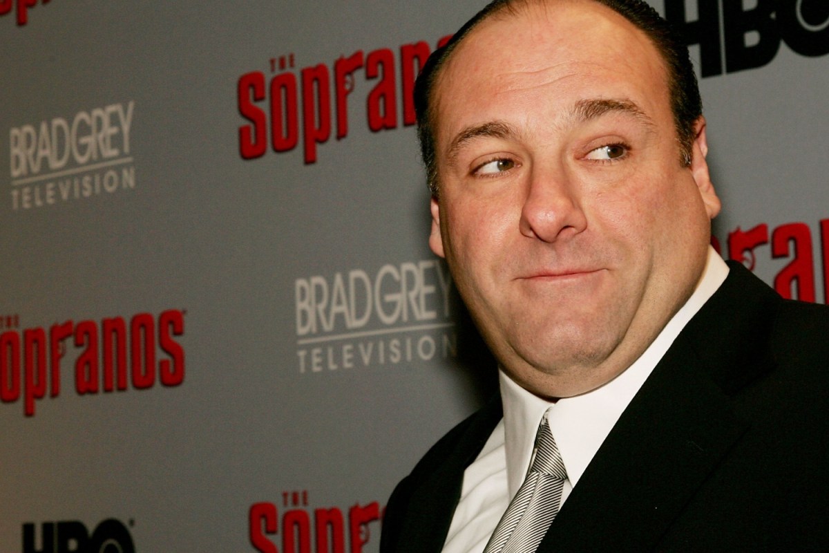Actor James Gandolfini attends the sixth season premiere of the HBO series "The Sopranos" at the Museum Of Modern Art, on March 7, 2006 in New York City.
