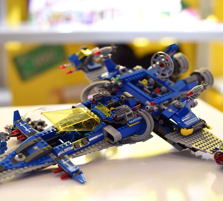 Lego starship