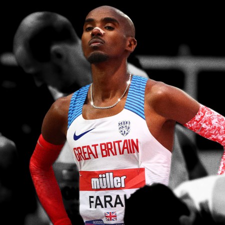 Mo Farah on the starting line wearing a chain.