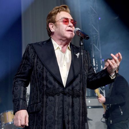 Elton John performs onstage at the 28th Annual Elton John AIDS Foundation Academy Awards