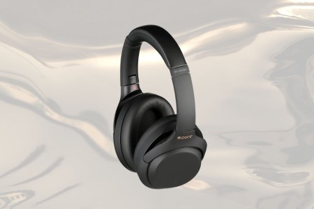 Sony WH-1000XM4 headphones, now on sale at Amazon for Cyber Monday