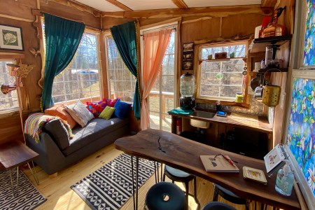 Will Sutherland built this viral Airbnb treehouse an hour from DC.