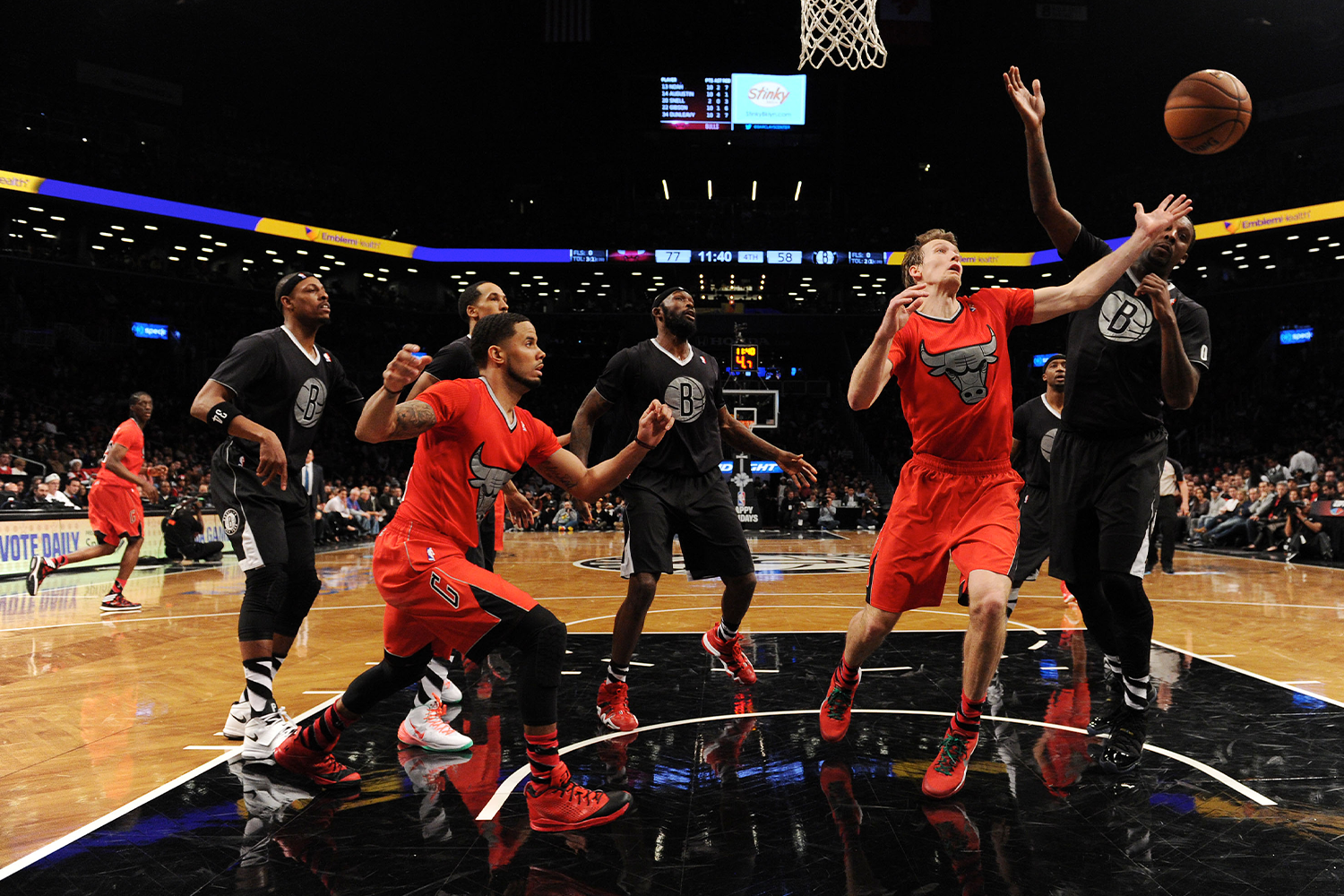 The Nets and Bulls in the 2013 "Big Logo" uniforms