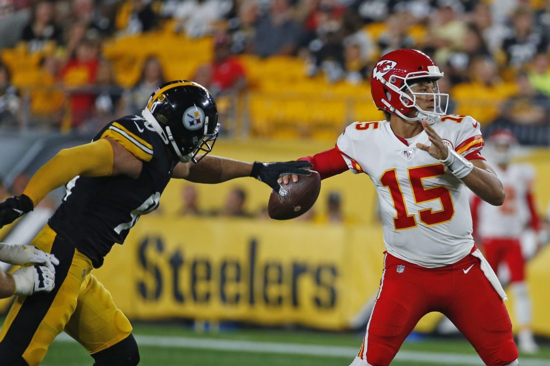 Expert NFL Picks for Week 16 Including Colts-Cardinals, Bills-Patriots and Steelers-Chiefs