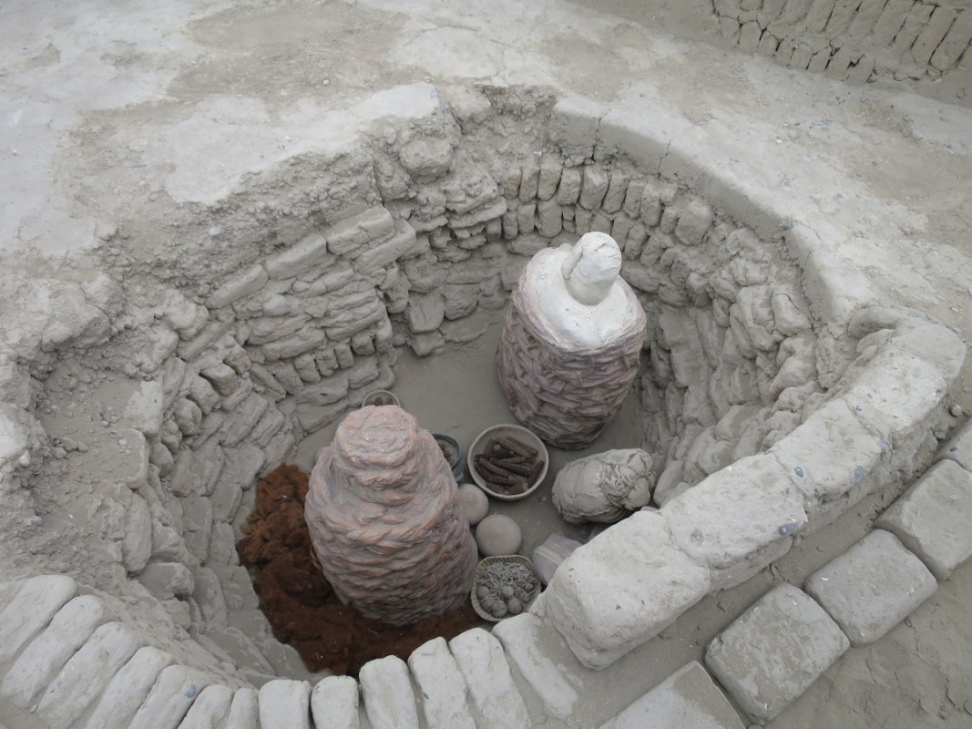Ceremonial pit at Huaca Pucllana