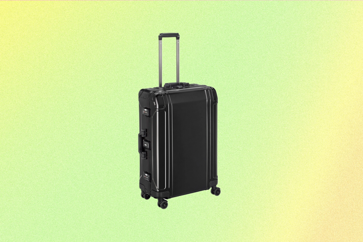You Need a Zero Halliburton Suitcase. Save $315 on This One.