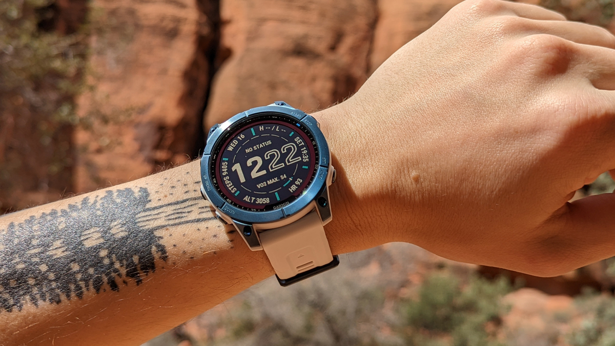 The new Garmin Fenix 7X is a capable smartwatch from Garmin rich with features for the outdoors and fitness 2022