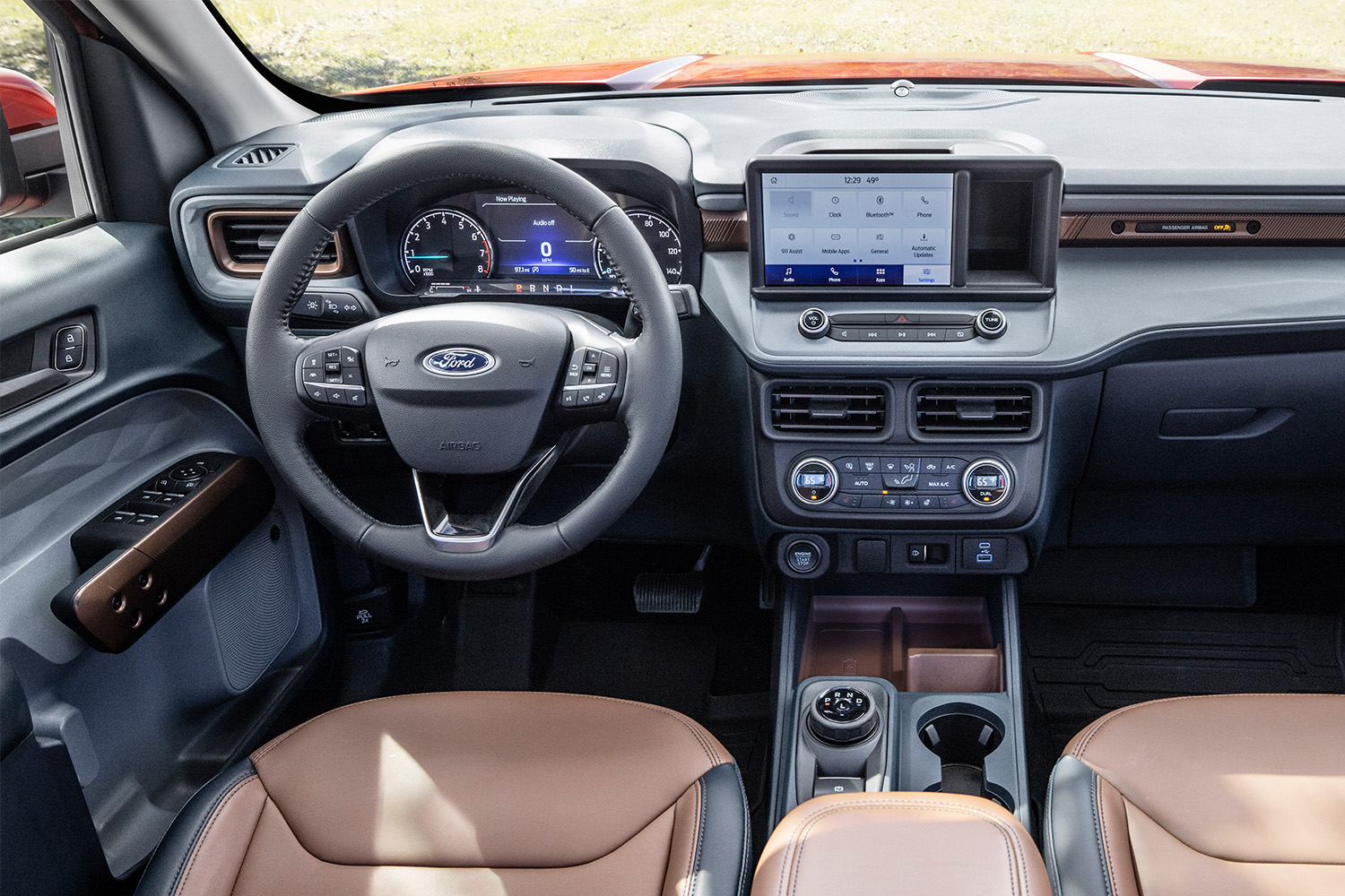 Dashboard of the 2022 Ford Maverick Lariat. It's also available in XL and XLT editions.
