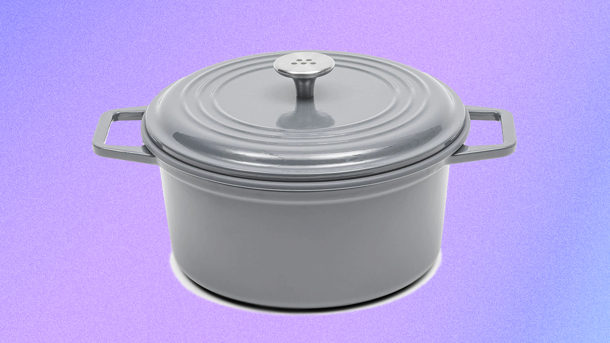 The Misen Dutch Oven, which is on sale during the Supply Chain Sale