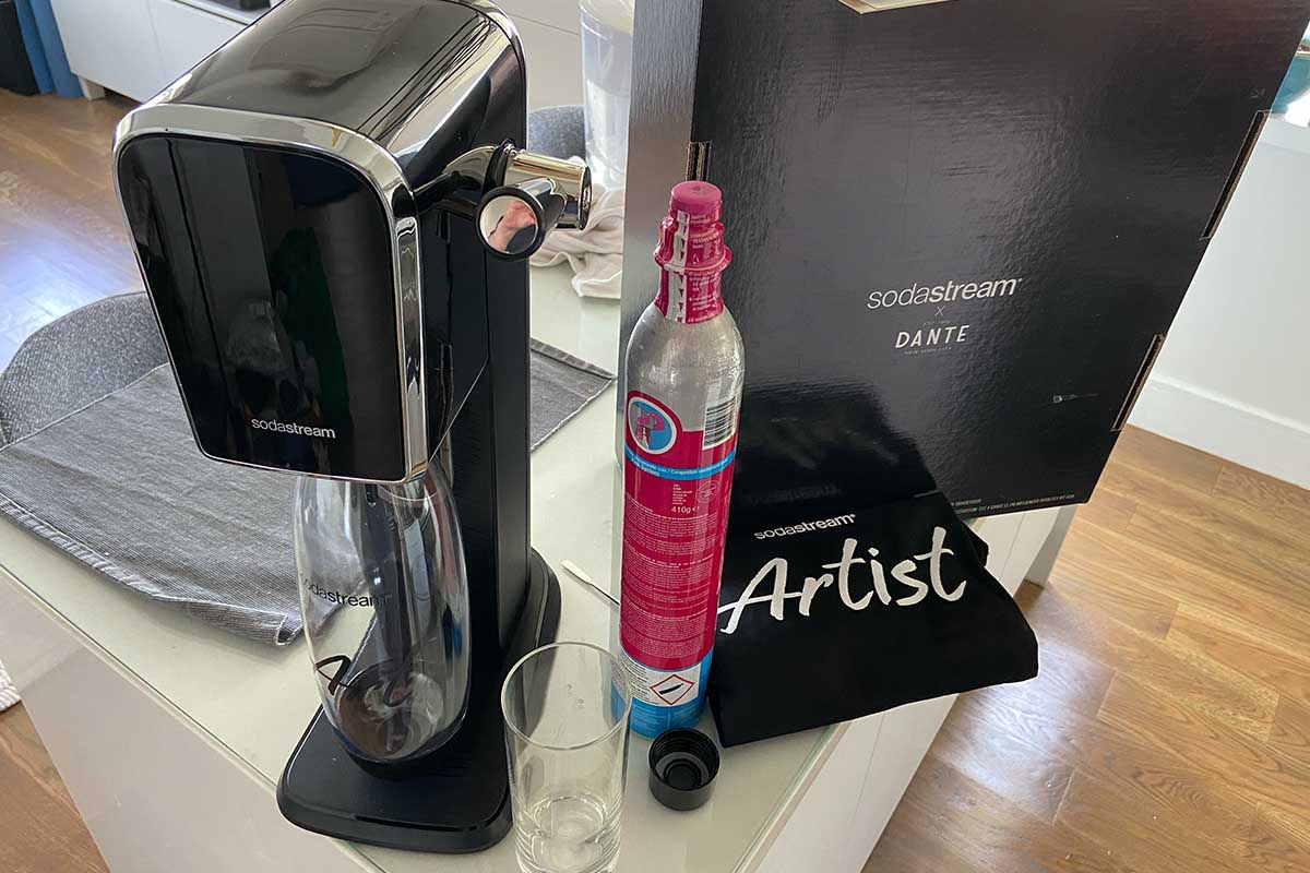 Review The SodaStream Art Is the Best Sparkling Water Machine InsideHook