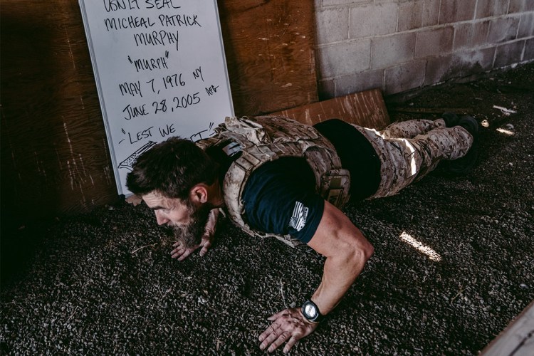 Mike Sauers completing The Murph Challenge.