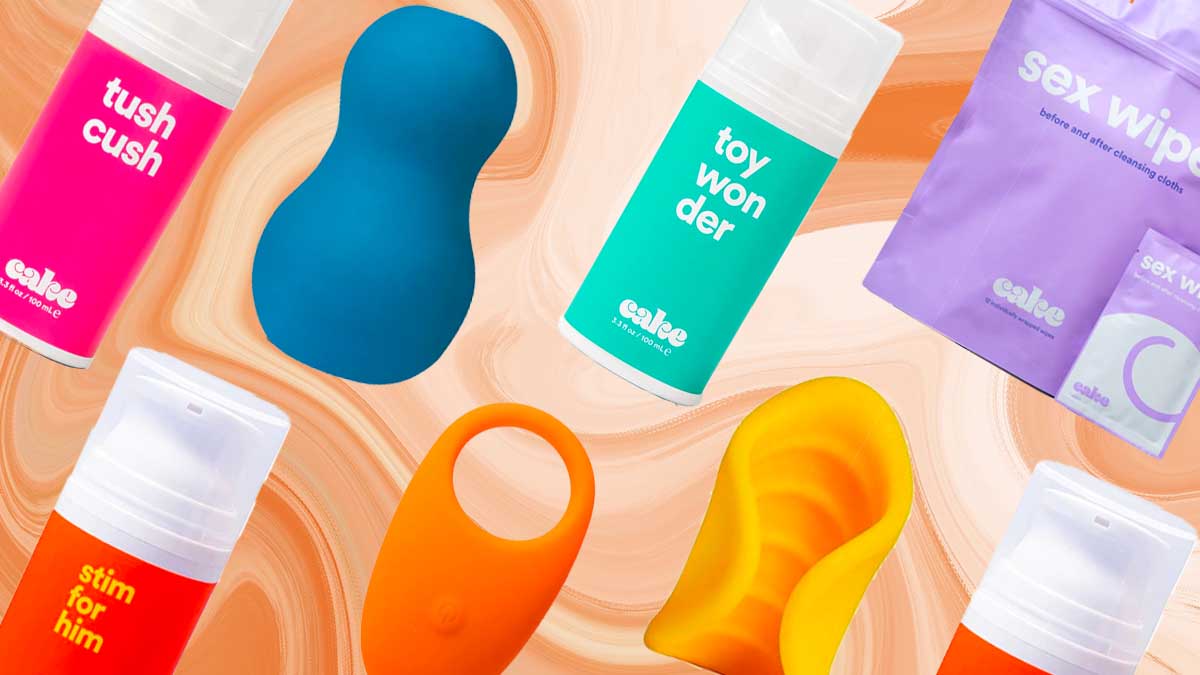 Want Sex to Be More Fun? Add Cake to the Bedroom.