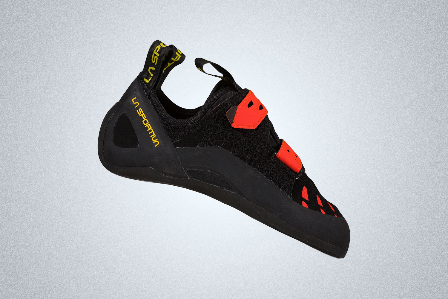 The La Sportiva Tarantula is the best climbing shoe for beginners in 2022
