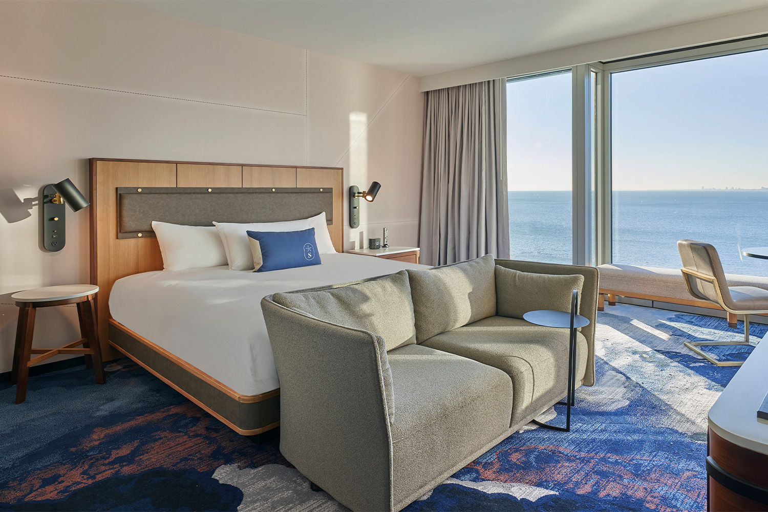 Suite, Sable at Navy Pier