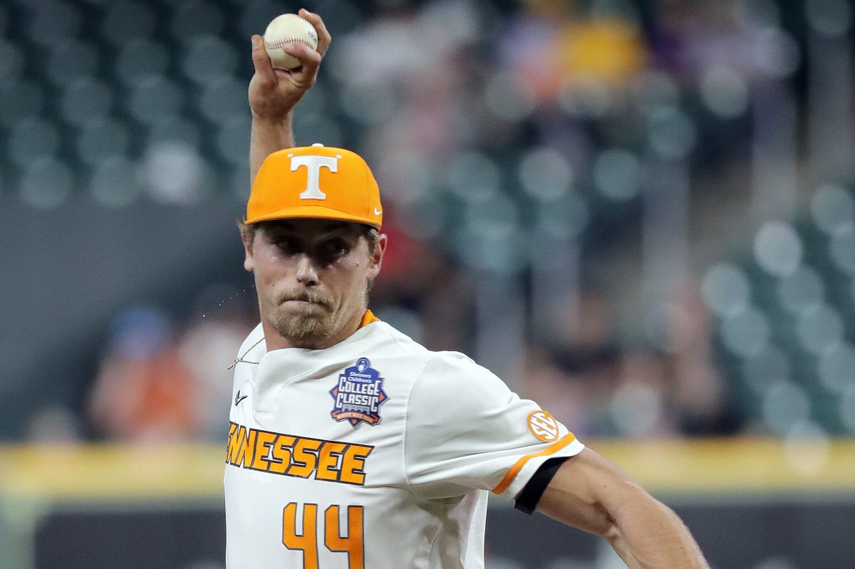 Ben Joyce of the Tennessee Volunteers pitches against the Baylor Bears