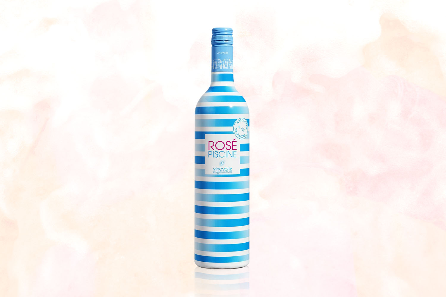 A bottle of Rose Piscine on a pale pink background