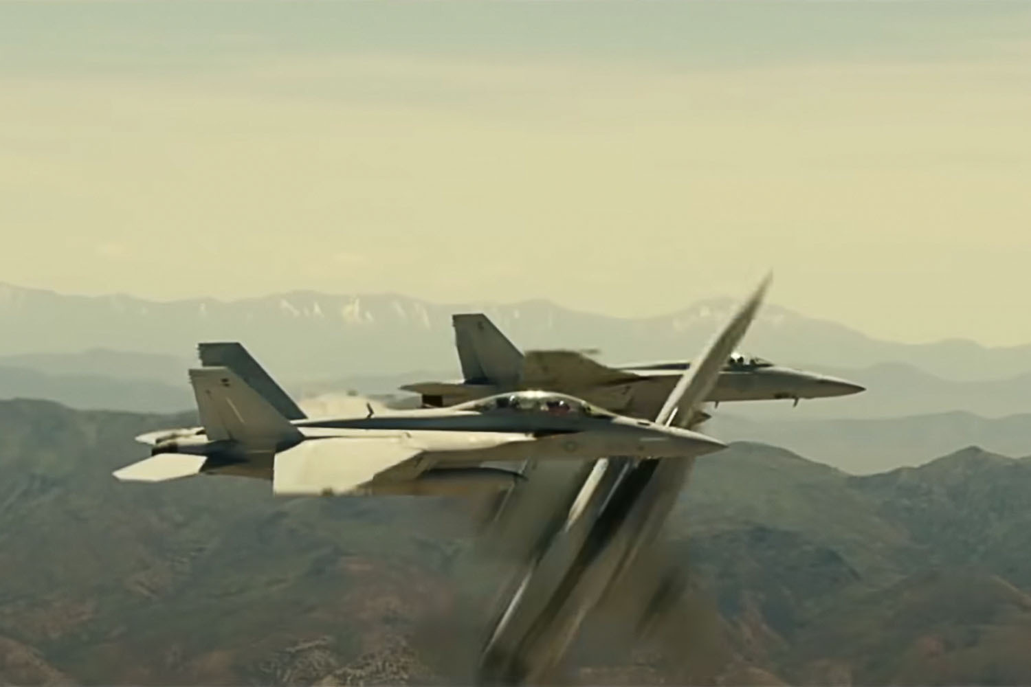 Real Top Gun Grad the Movies' Flying Scenes - InsideHook