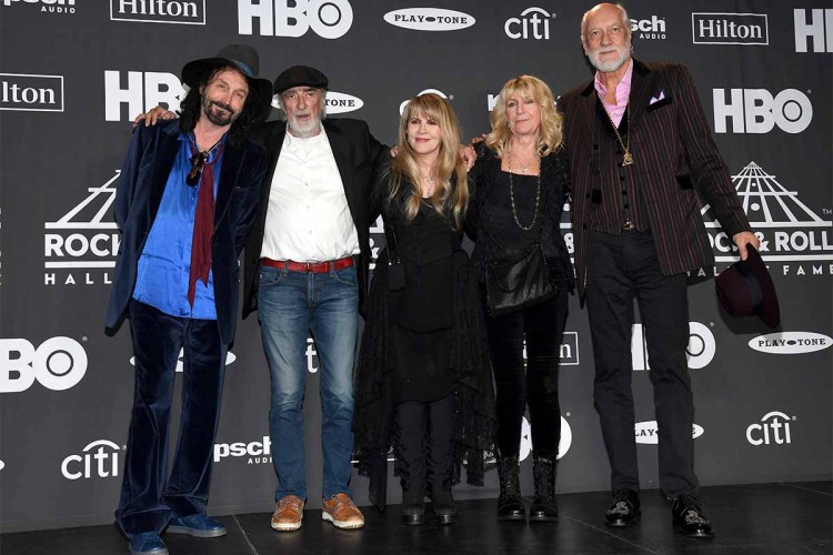 Mike Campbell, John McVie, inductee Stevie Nicks, Christine McVie and Mick Fleetwood of Fleetwood Mac at the 2019 Rock & Roll Hall Of Fame Induction Ceremony