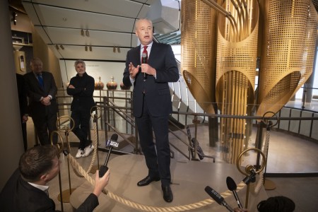 Kevin Johnson, former CEO of Starbucks, giving a talk.