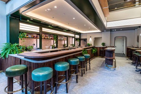 Manhattan’s Best New Bar Is Tucked Away in an Office Park