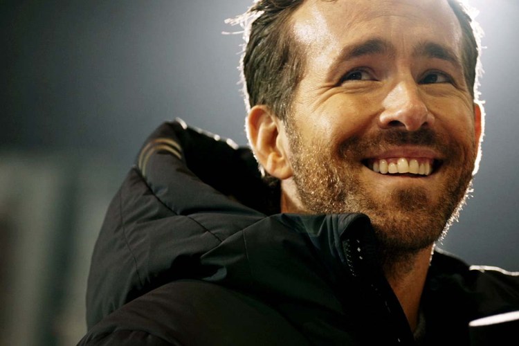 The 11 Best Bars Near Wrigley Field, Mapped InsideHook